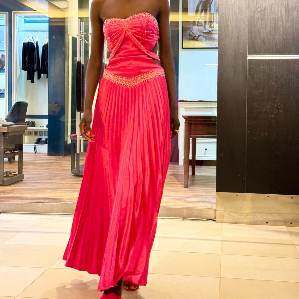 Elegant Pink Strapless Prom Dress